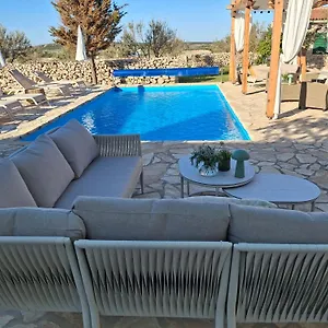https://opg-pelej-kua-za-odmor.hotelinzadar.com